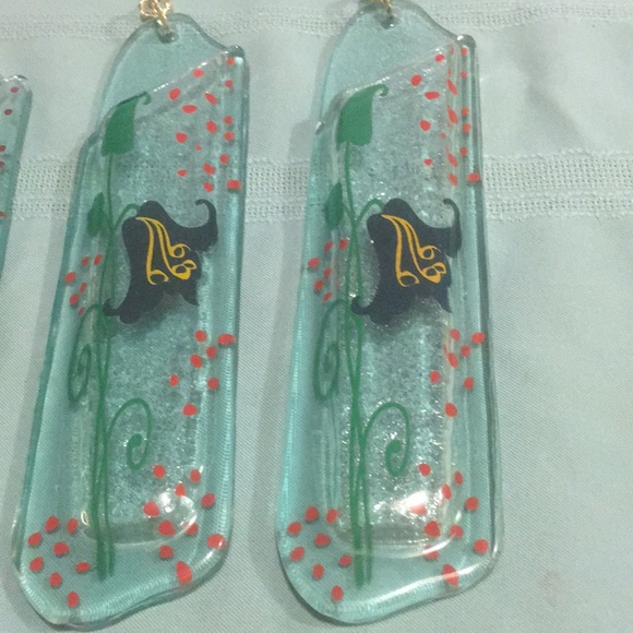 Hanging Flower Bud Vases 2 Hand-Blown & painted Gorgeous bud vases A unique Gift - Picture 2 of 9